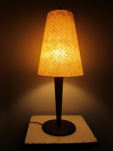 Louis-Kalff-Philips-tafellamp-table-lamp-wenge-wood-hout-glasvezel-fiberglass-vintage-mid-century-Dutch-design -00009